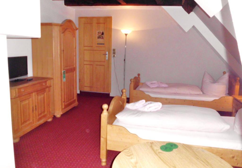 Thuringer Hof Hildburghausen Hotel Quarto foto